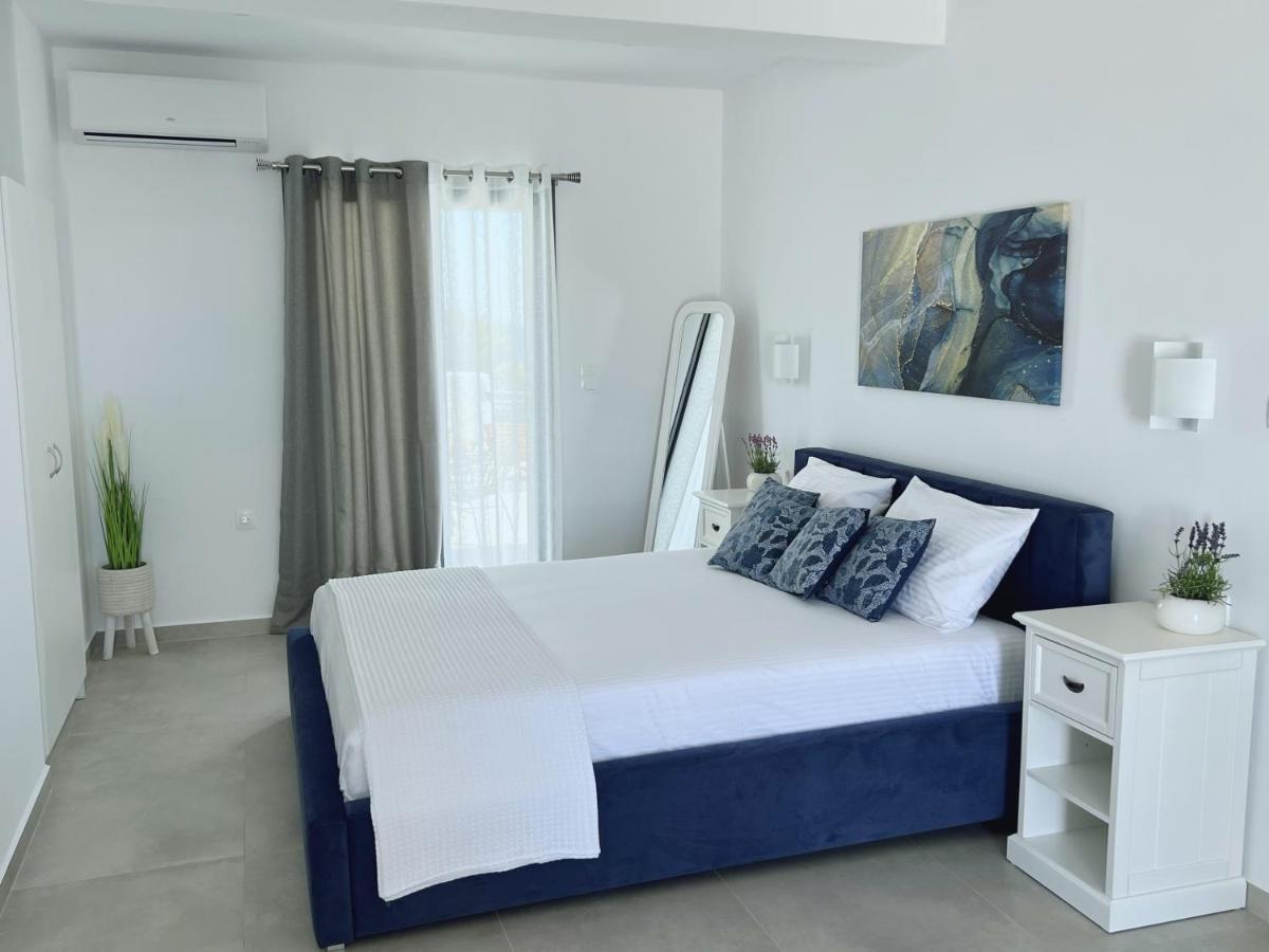 Blue Apartment Ampelas