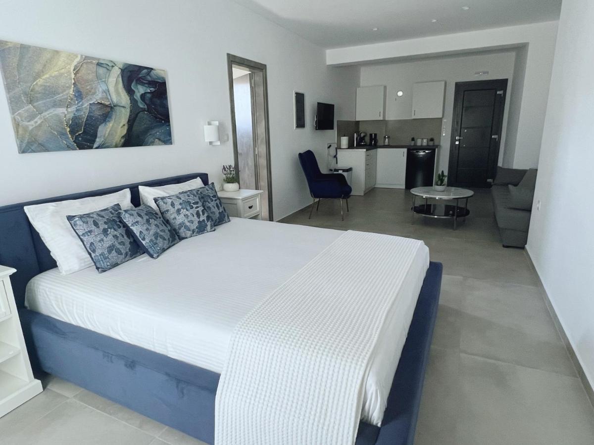 Apartment Blue *