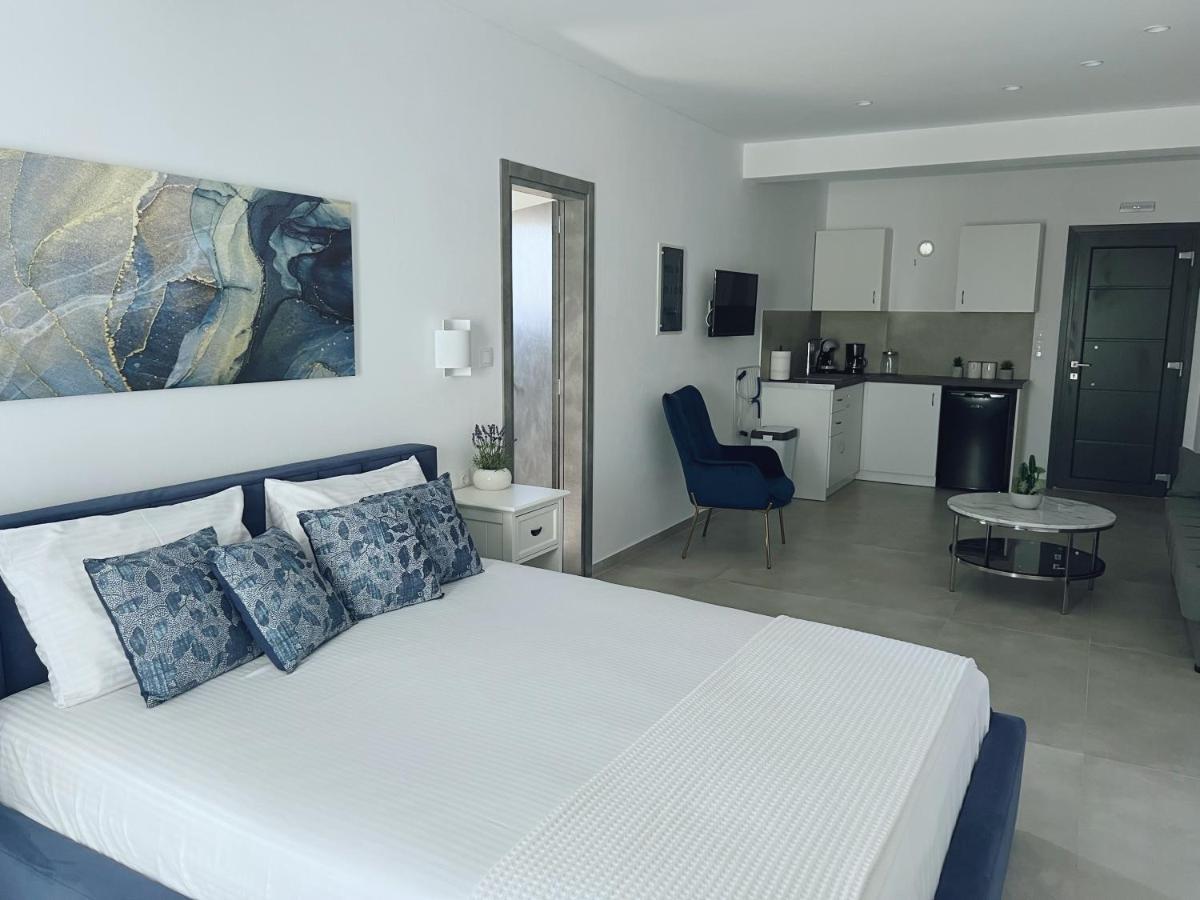 Apartment Blue *